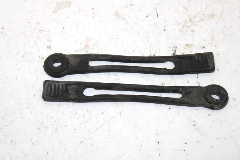 1988 Yamaha Enticer 340 Oem Hood Latch Pair 8M6-77171-00-00 SY130