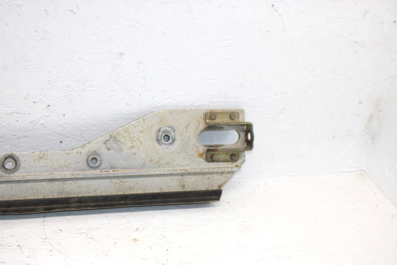 1998 Yamaha Vmax 600 Xt Oem Right Skid Rail 8CR-W4741-00-00 SY87