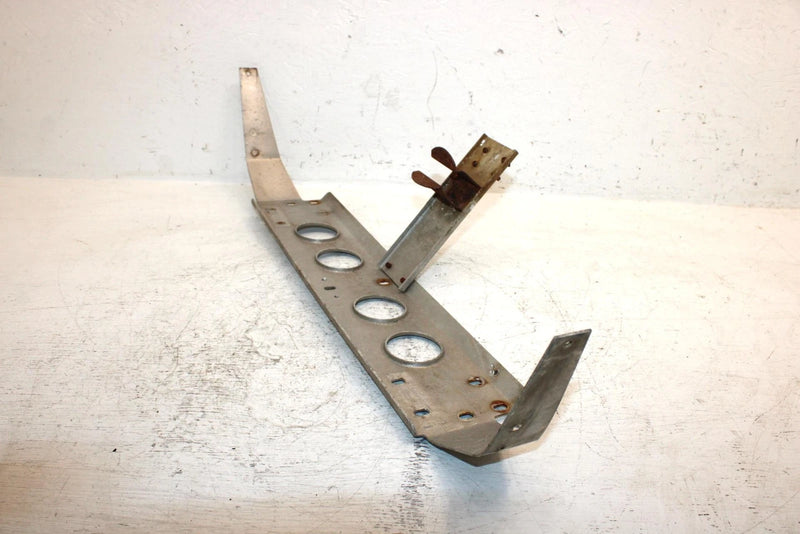 1990 Polaris Trail Oem Lower Hinge Brace Braket 5220951 SP16