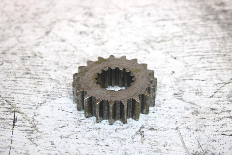 1997 Polaris Classic Oem 19T Chaincase Sprocket 3221060 SP42