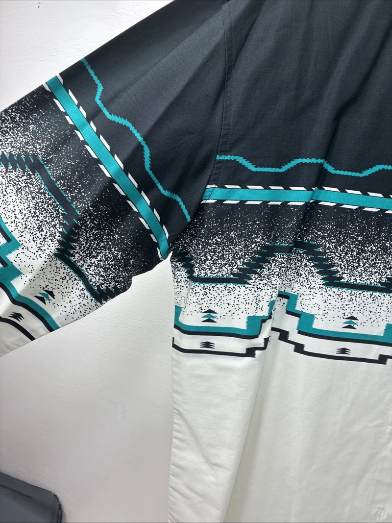 New Women’s Cumberland Designed Long Sleeve Button Up Medium MM-110