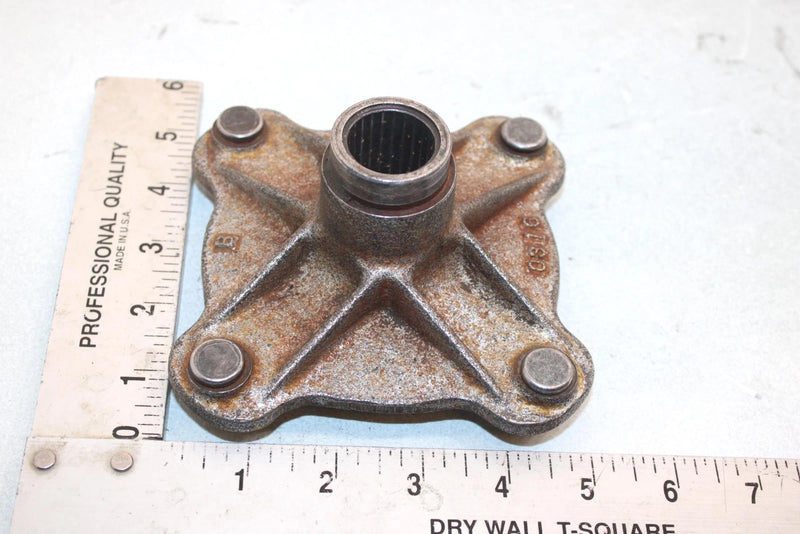 92 Kawasaki Bayou 300 4x4 Oem Rear Hub 49030-1104 AK12