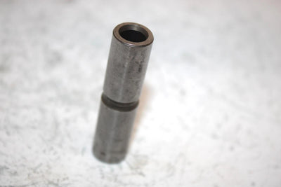 86 Honda Trx200 Sx A  Oem Idler Gear Shaft A 28115-HB3-000 AH27
