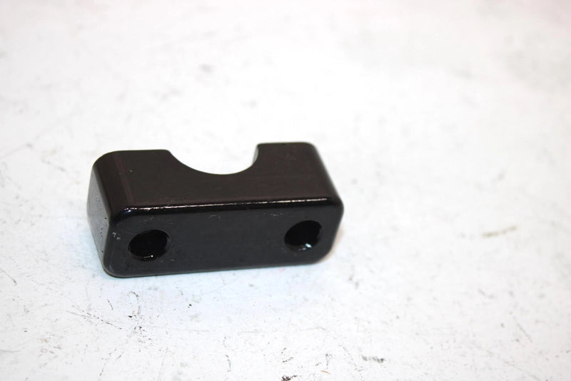 05 Polaris Phoenix 200 Oem Handlebar Clamp 0452688 0452685 AP35