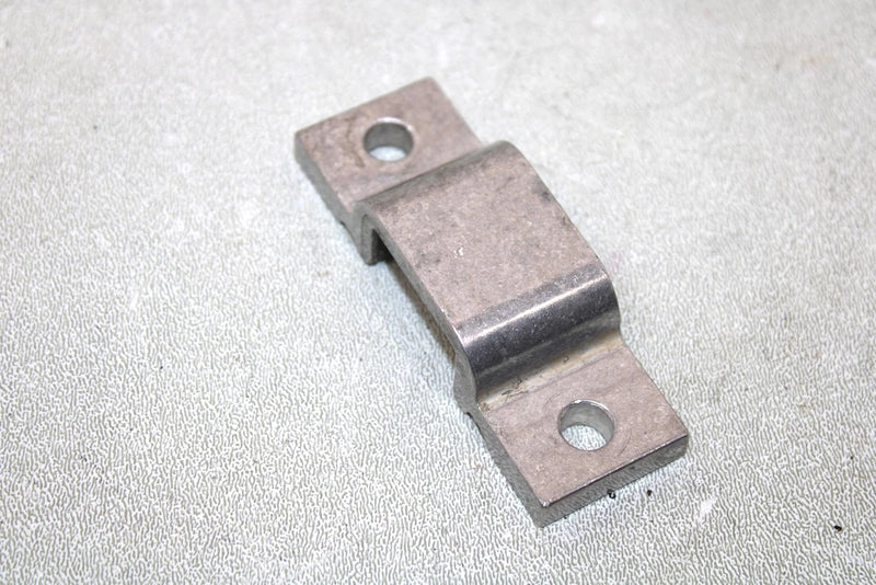 2009 Honda Trx680fga Oem Sway Bar Bushing Support 52308-HN8-000 AH23