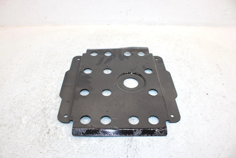 2006 Kawasaki Prarie 360 Oem Middle Skid Plate 55020-1789 AK29