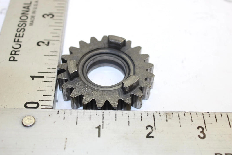 Suzuki OEM Tranny Transmission 4th Drive 21T Gear 24241-18A01 Q1883