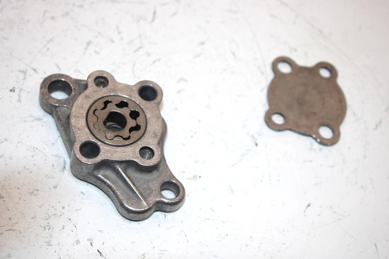 86 Honda Fourtrax  Trx125 A Oem Oil Pump Assembly 15100-968-010 AH16