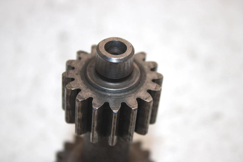 1985 Honda Atc125ma Oem  Sub Trans Countershaft 23911-968-000 AH44