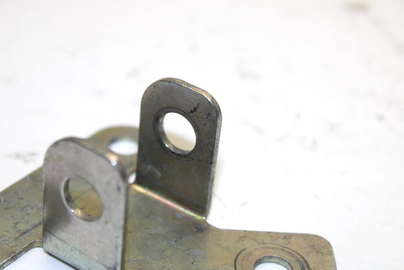 Ski-doo Oem Right Shock Bracket 518322461 Q3274