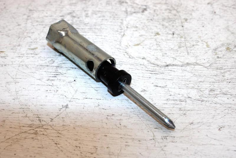 1997 Yamaha Vmax Sx 700 Triple Oem Tool Box 4GY-21107-00-00 SY10
