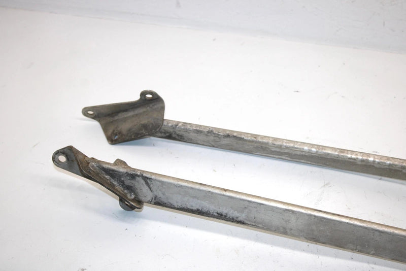 03 Ski-doo Mxz 600 Sport Oem RH/LH Member (Pair) 518323354 518323352 SS6