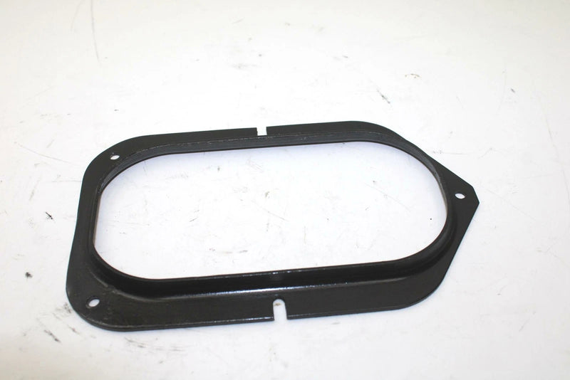 96 Polaris Classic OEM Right Tie Rod Boot Plate 5211453-067 Q2680