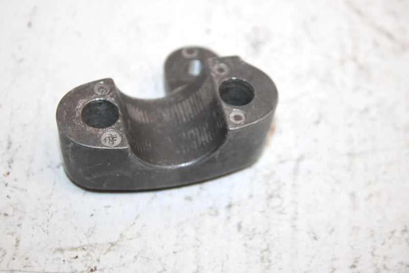 1987 Honda Fourtrax 350 A Oem Upper Handlebar Mount Set 53111-958-000 AH39