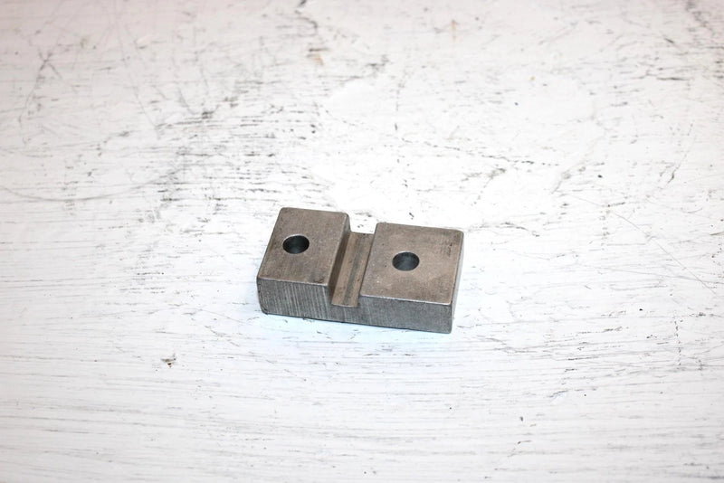 2001 Polaris 800 Le Oem Rail Support Block 5132577 SP22