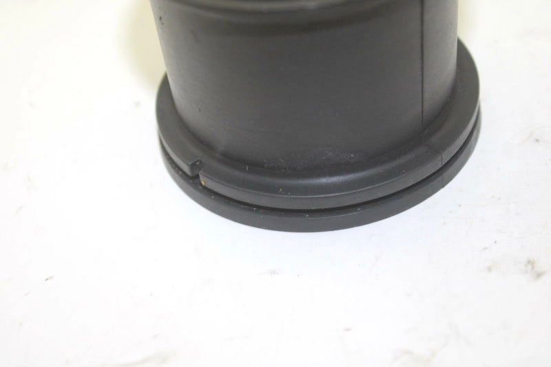 89 Yamaha Inviter OEM Airbox Outlet Pipe 81E-14465-00-00 SY56