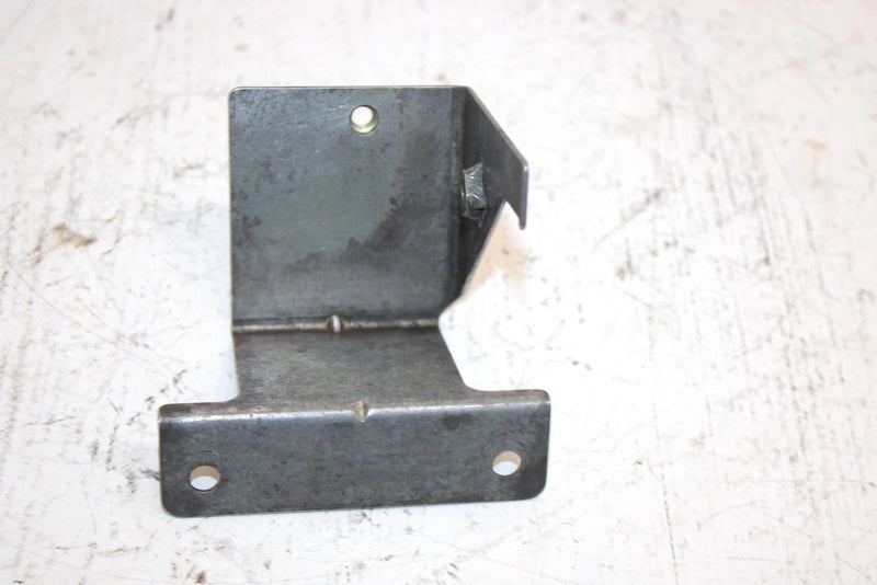 88 Yamaha Excel Iii Oem Electronics Mount Plate 8W8-81975-00-00 SY12