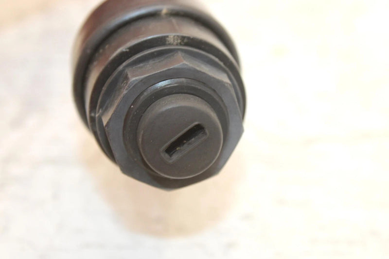 1997 Yamaha Vmax Sx 700 Triple Oem Ignition Key Switch 8AB-82510-01-00 SY10