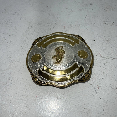 New Women’s Award Design Gold Silver Bull Rider Belt Buckle. L511878 A-135