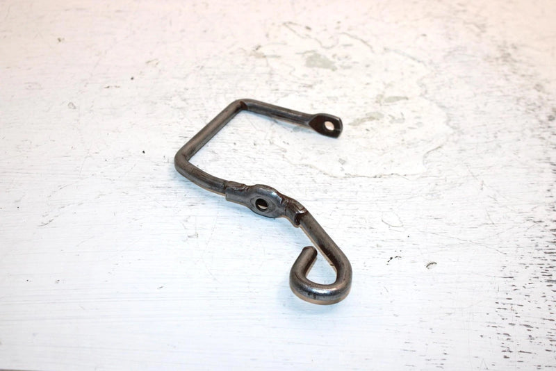 1986 Honda Trx 125 Oem Rear Fender Latch Lever 50221-VM6-000 AH41