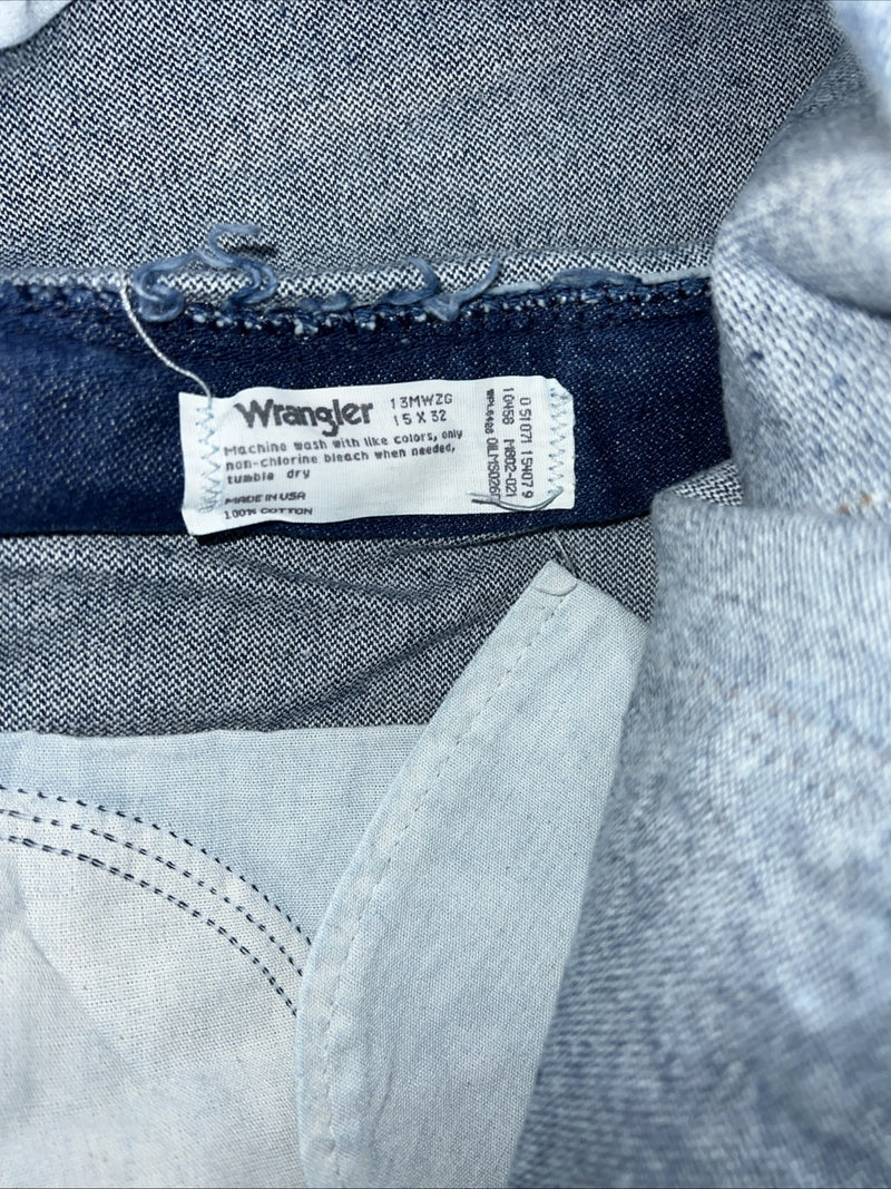 New Women’s Wrangler Pro Rodeo Cowboy Cut Denim Jeans. 15x32 J-18