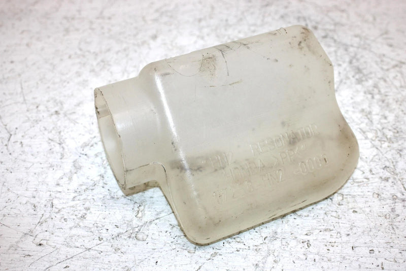 2002 Honda Foreman Rubicon 500 Oem Snorkle Resenator 17258-HN2-000 AH53