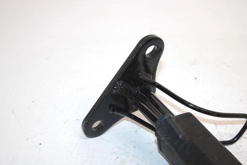 1986 Yamaha  Badger Yfm80s Oem Right Foot Peg 55X-27421-01-00 AY8