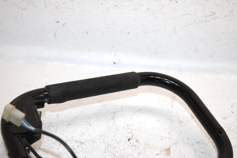 99 Polaris Xlt Touring Oem Left Passenger Handle 1012657-067 SP46
