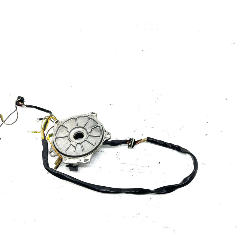 00-02 Polaris Magnum 325 4X4 OEM Stator Plate Assembly 3086904 AP241