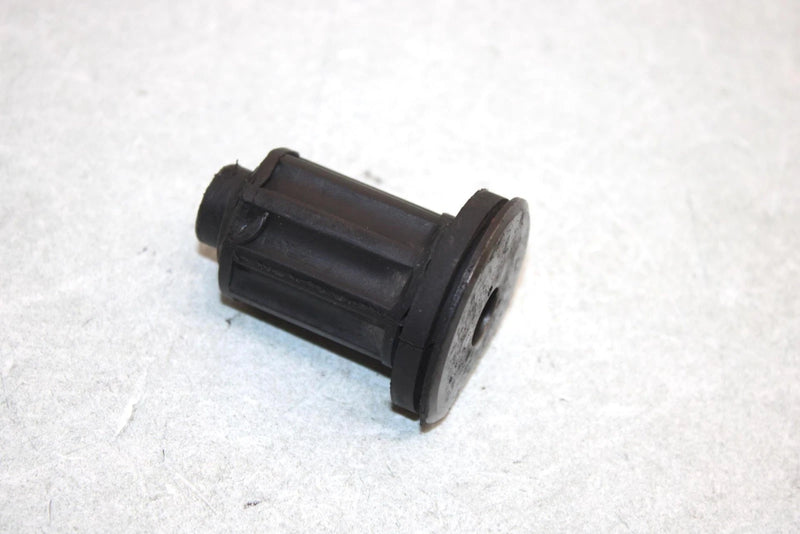 03 Yamaha  Kodiak 450 Awd Oem Engine Mount Dampner 5ND-E5336-00-00 AY44