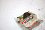 98 Arctic Cat Zr 440 Sno Pro Oem NOS Right Exhaust Valve Guide 3005-288 SAS7