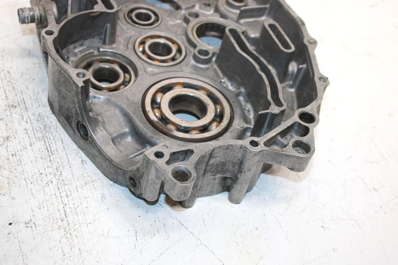 84 Yamaha  Tri Moto 3 Wheeler Oem Crankcase 29U-15100-00-00 AY21