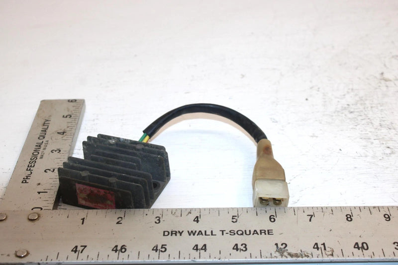 82 Honda Atc200 Ea BigRed Oem Voltage Regulator 31600-958-681 31600-958-682 AY64