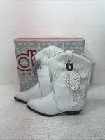New Youth White With Fringe Dingo Cowboy Boots. C 3221 6 D. 2-147