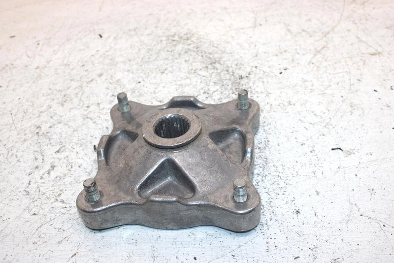2004 Polaris Magnum 330 Oem Rear Wheel Hub  (No Studs) 5131649 AP159