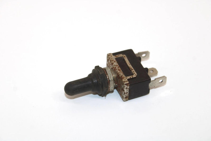Ski-doo Oem Hand Warmer Switch Pair With Covers 410107300 Q4579