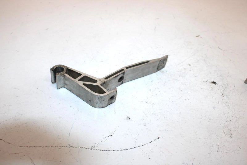 98 Polaris Xcr 600 Oem Front Lower Hood Hinge Pair 2670167 Q2158