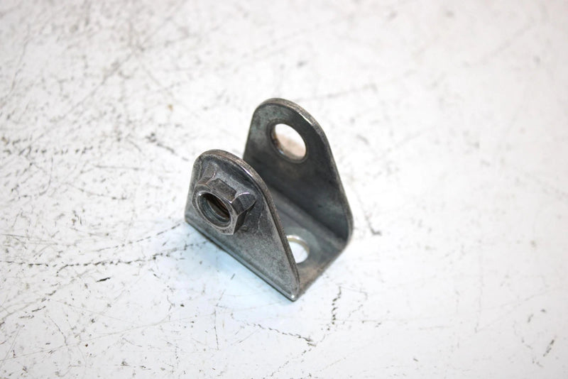94 Yamaha Vmax 600 Oem Torque Stop W/Bracket 8AB-21315-00-00 SY2