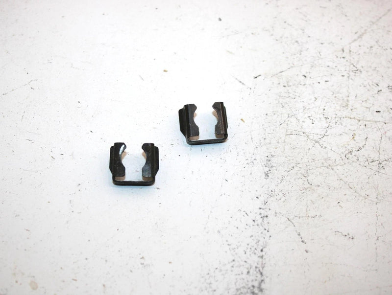 04 Ski-doo Mxz 600 Ho Sdi Oem Fuel Injector Clip Pair 420851800 Q2193