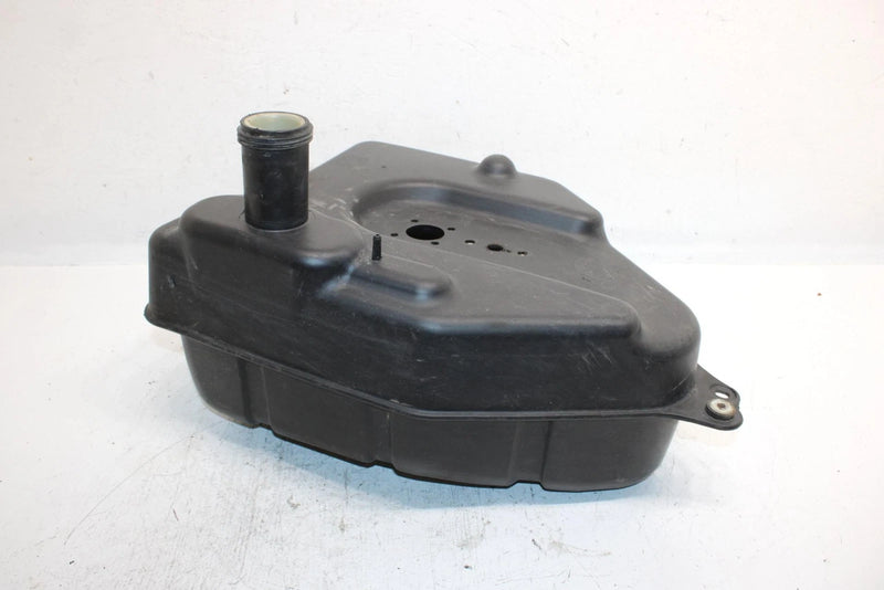 2005 Kawasaki Brute Force 750 4x4 Oem Fuel Gas Tank 51001-0198 AK23