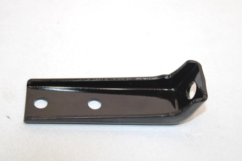 03 Arctic Cat 500 Fis Automatic  Oem Right Engine Mount Bracket 1506-024 AA19