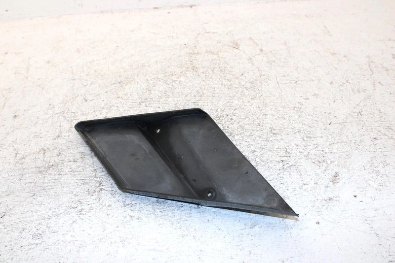 1991 Yamaha Exciter Ii 570 Liquid Oem Front Plate 1 88R-77185-00-00 SY24