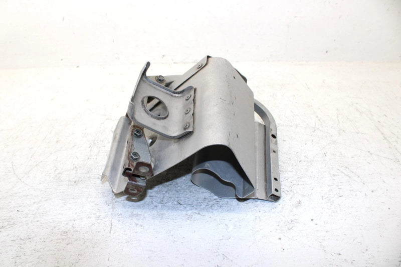 1995 Yamaha Vmax 500 Oem Right Footwell 8AB-21926-00-00 SY34