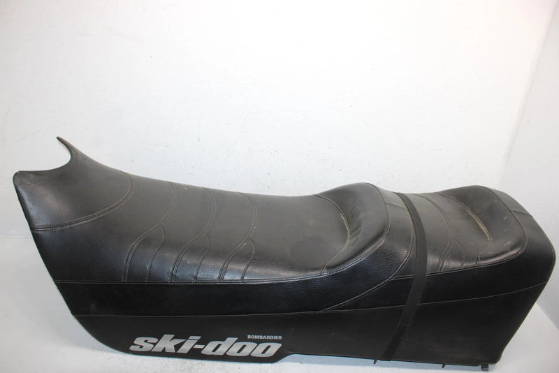 02 Ski-doo Grand Touring 500 Oem Seat Assembly 510003965 510003741 SS24