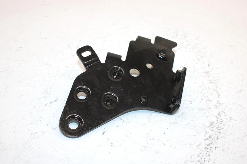 2009 Polaris Trail Boss 330 Oem Rear Brake Pedal Mount 1910764-067 AP181