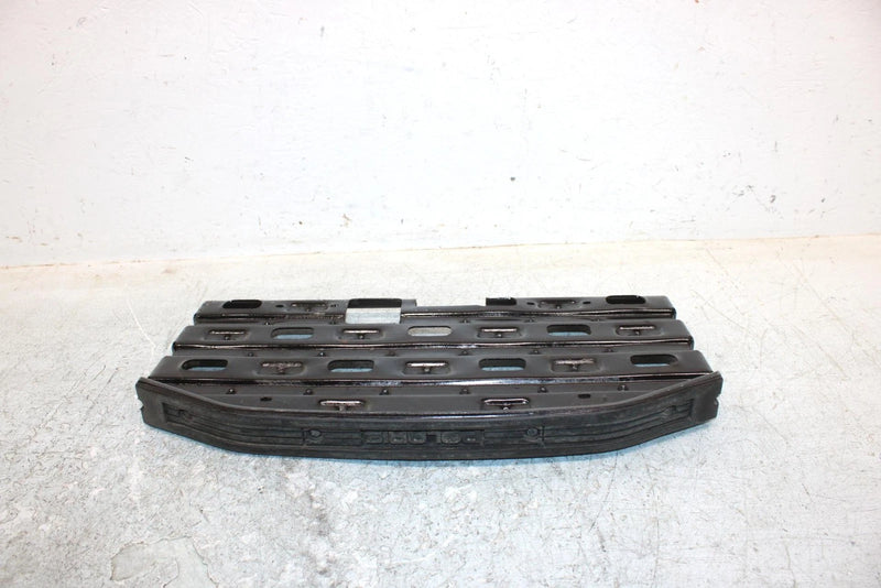 1993 Polaris 250 Oem Front Right Footrest 1040275 AP182