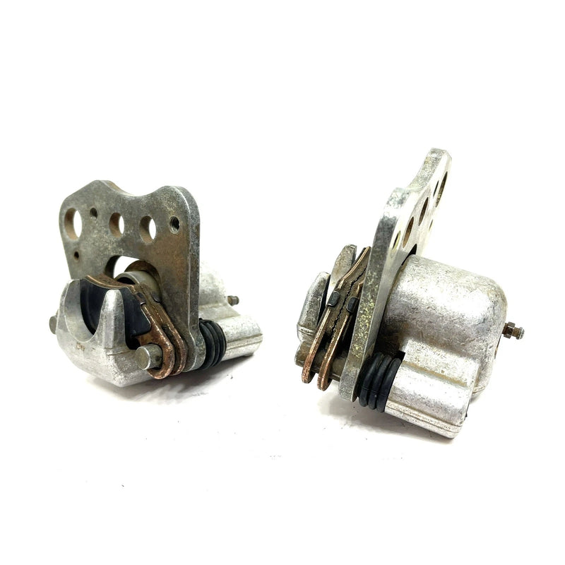 02-04 Polaris Sportsman 700 OEM Front Brake Caliper Set 1910681 AP190