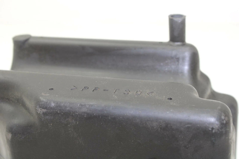 96 Yamaha Vmax 500 XT Pro Action OEM Airbox 8AB-14441-00-00 SY43
