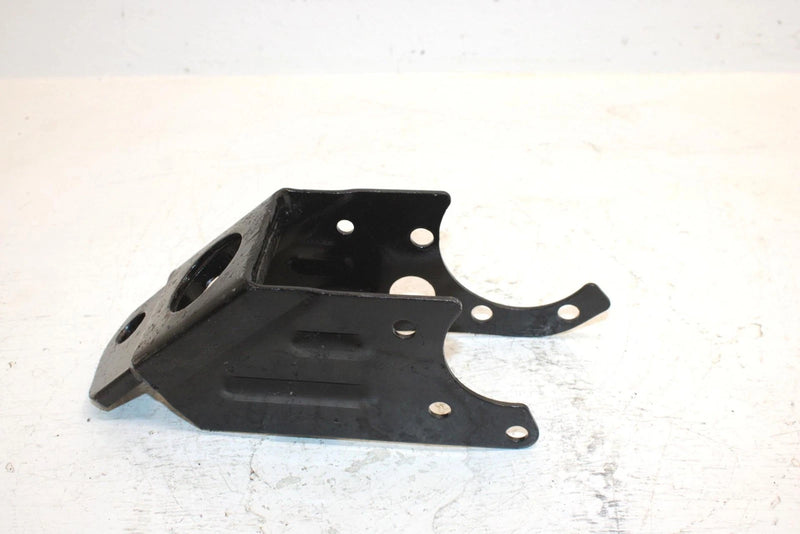 2003 Bombardier Quest 500 Oem Hitch Mount 705500244 AB13 
