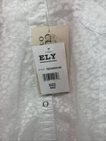 New Women Cumberland White Cheetah Print Long Sleeve Pearl Snap Medium LL-9